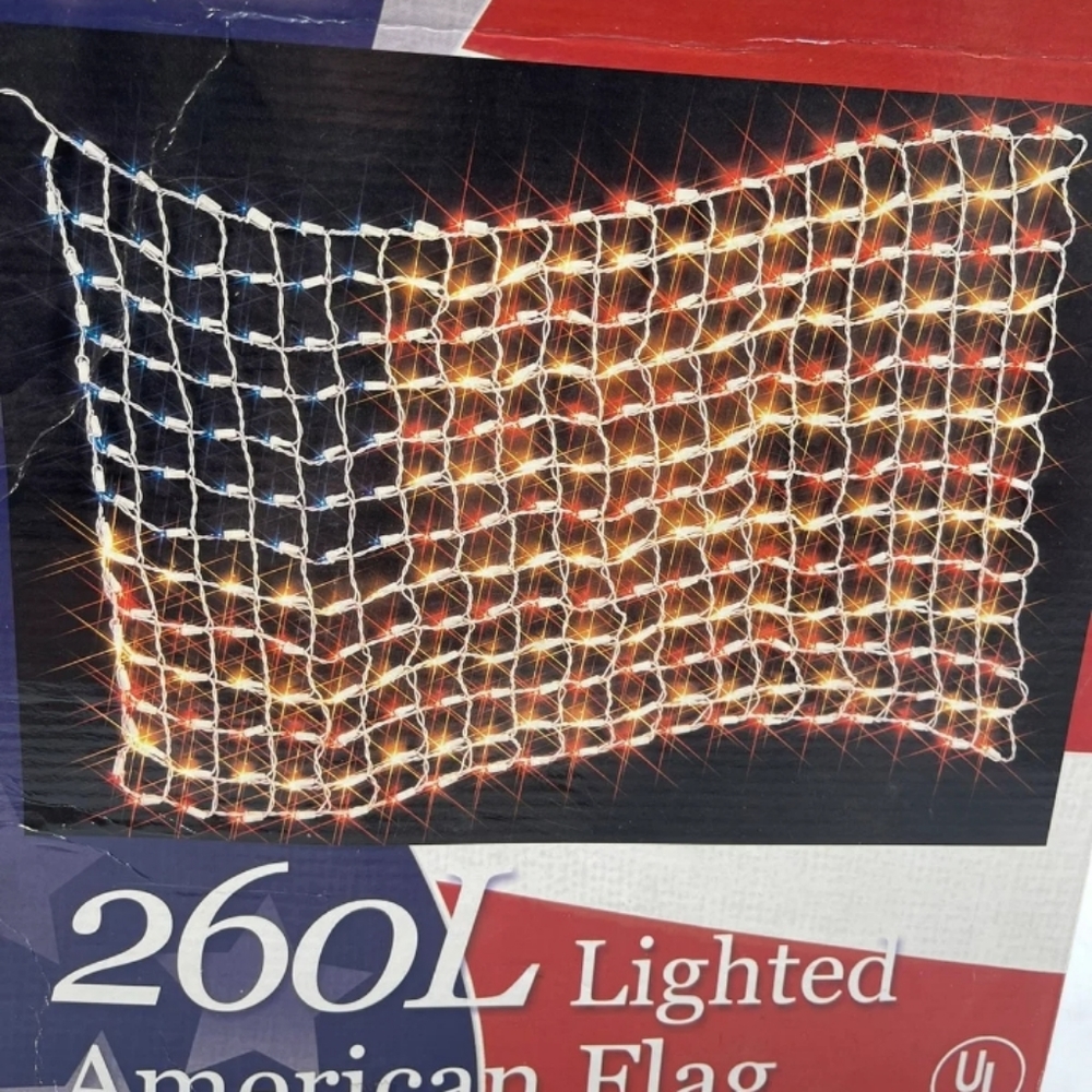 260 Lights American Flag. 42"×25"